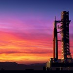NASA składa SLS dla Artemis 2. Rakieta wystrzeli ludzi w kierunku Księżyca
