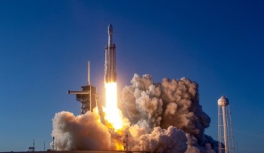 NASA wybiera SpaceX. Wyśle drona na księżyc Saturna