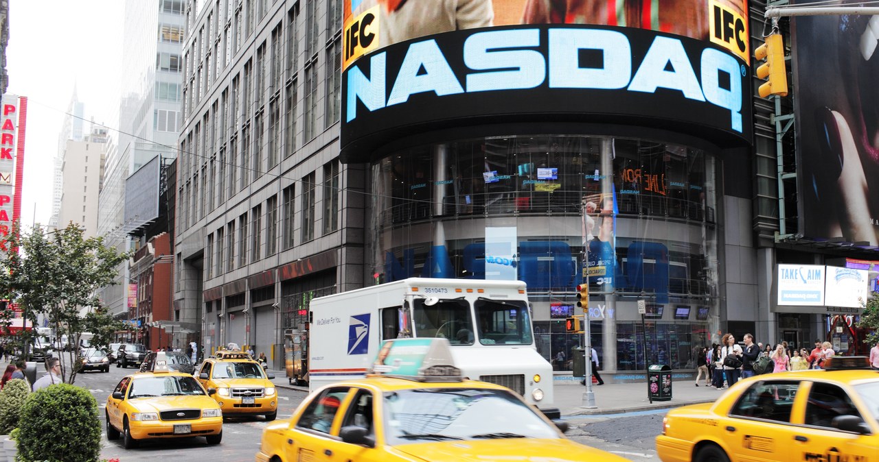 Nasdaq Composite spadł o 1,04 proc. i zamknął sesję na poziomie 10 542,10 pkt. Indeks jest na najniższym poziomie od dwóch lat /123RF/PICSEL