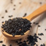 Nasiona, które hamują rozwój tkanki tłuszczowej. Jedna łyżka dziennie może zrobić różnicę 