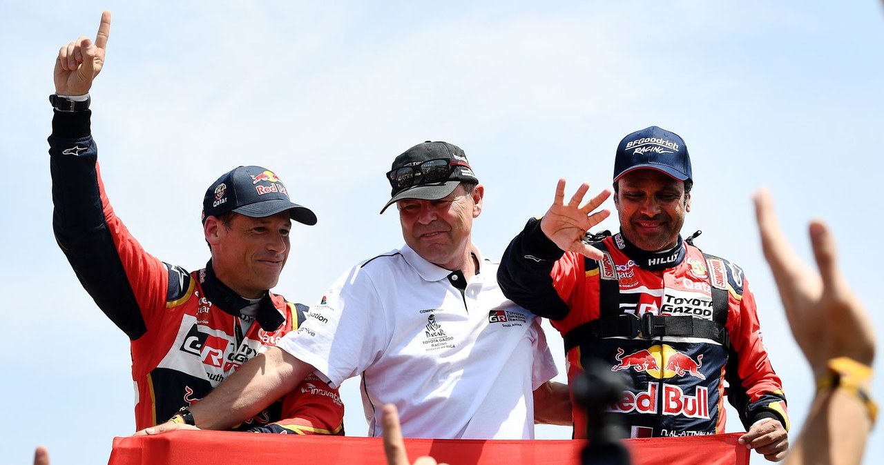 Nasser Al-Attiyah (z parwej)  i  jego pilot  Matthieu Baumel potwierdzili wielką klasę /AFP