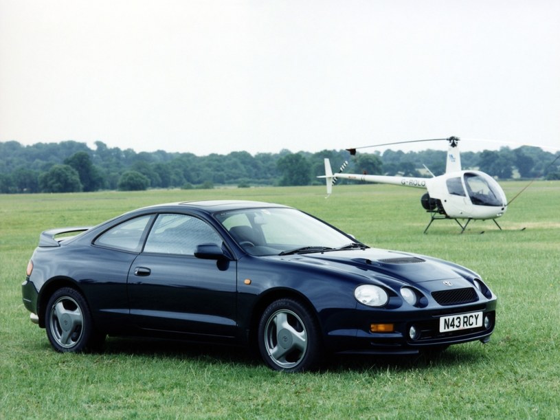 Następcę (ST205) wytwarzano w latach 1994-1999. /Toyota