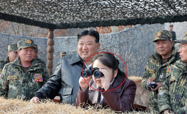 Nastolatka odpowiada za arsenał nuklearny Korei Północnej