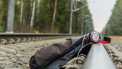 Nastolatki potrącone przez pociąg. Robiły sobie zdjęcia przy torach