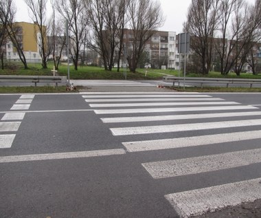 Nastolatki zginęły na przejściu. "Boimy się tędy przechodzić"