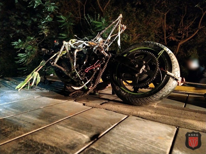 Nastoletni motocyklista zginął na miejscu (Fot: OSP Zator) /Informacja prasowa