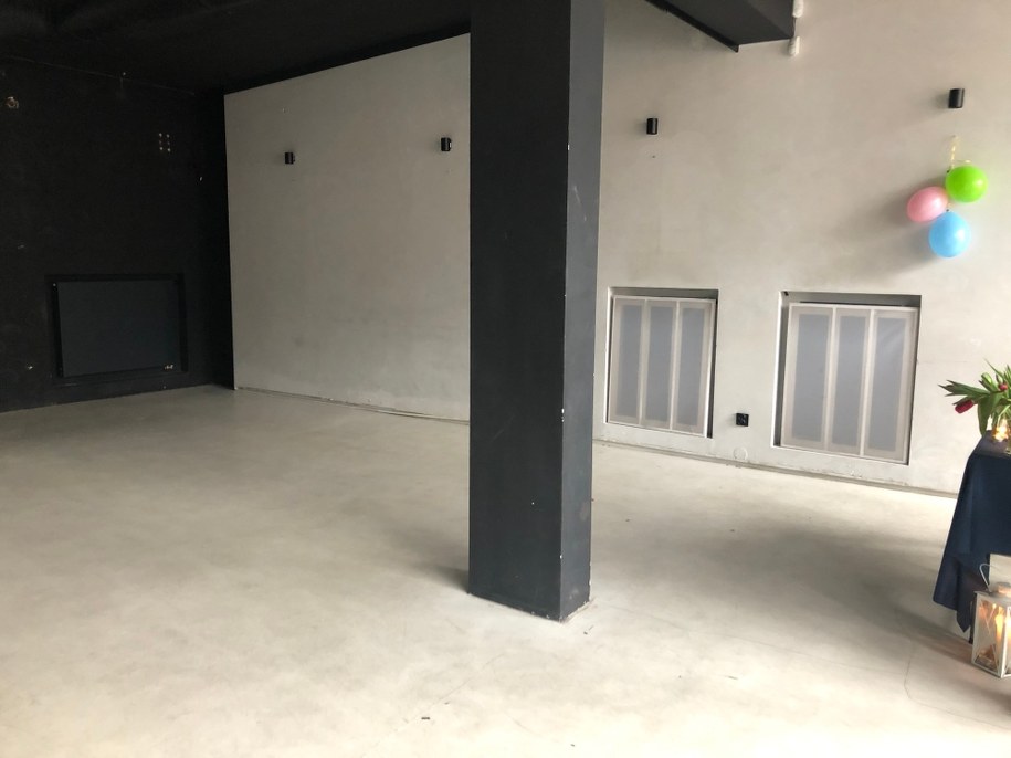 Nasz reporter Michał Dobrołowicz obserwował, jak wyglądają przygotowania do otwarcia sklepu /Michał Dobrołowcz /RMF FM