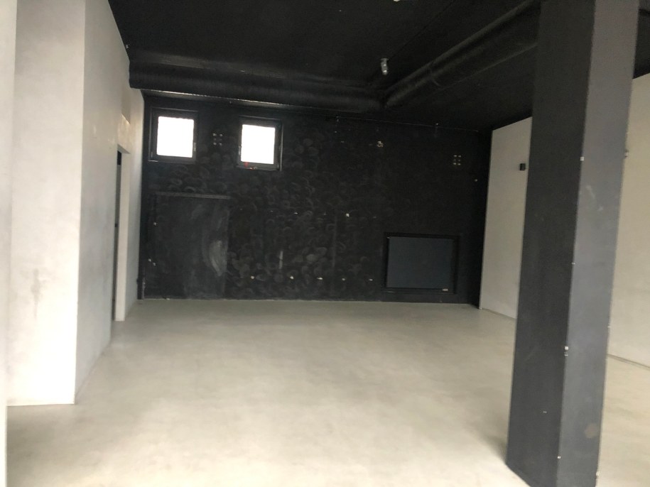 Nasz reporter Michał Dobrołowicz obserwował, jak wyglądają przygotowania do otwarcia sklepu /Michał Dobrołowcz /RMF FM