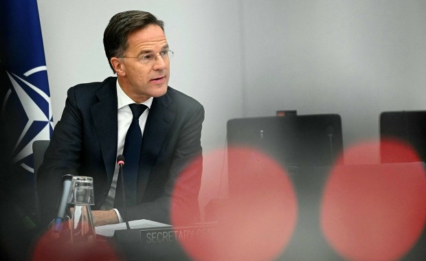 "Nasza reakcja będzie druzgocąca". Szef NATO ostrzega Rosję