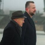 "Nasza współpraca nie ulegnie zmianie". Szef MON ogłasza po spotkaniu z ambasadorem USA