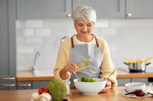 Nasze babcie stosują te metody od lat. Tak naturalnie obniżają cholesterol