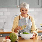 Nasze babcie stosują te metody od lat. Tak naturalnie obniżają cholesterol