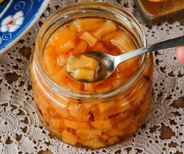 Nasze babcie używały zamiast cytryny. Ma dużo więcej witaminy C i jest łagodny dla żołądka