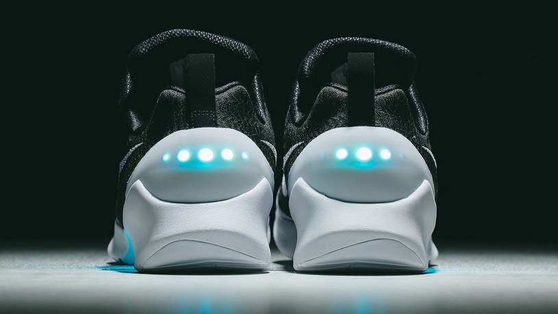 Naszpikowane technologią buty z „Powrotu do przyszłości” dla każdego /Geekweek