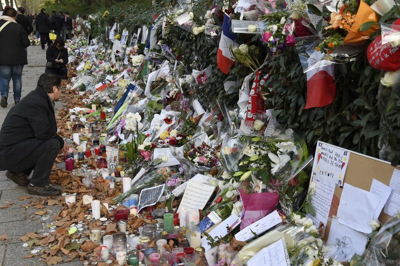 "Naszym priorytetem jest 130 ofiar w Paryżu" /AFP