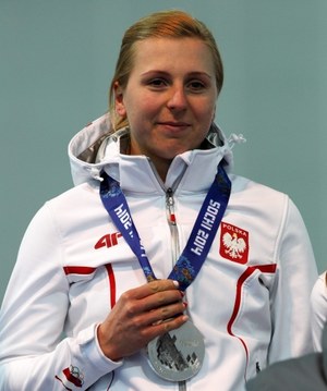 Natalia Czerwonka ze srebrnym medalem igrzysk olimpijskich w Soczi /Grzegorz Momot /PAP