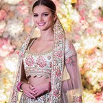 Natalia Janoszek zaśpiewała na weselu w Indiach