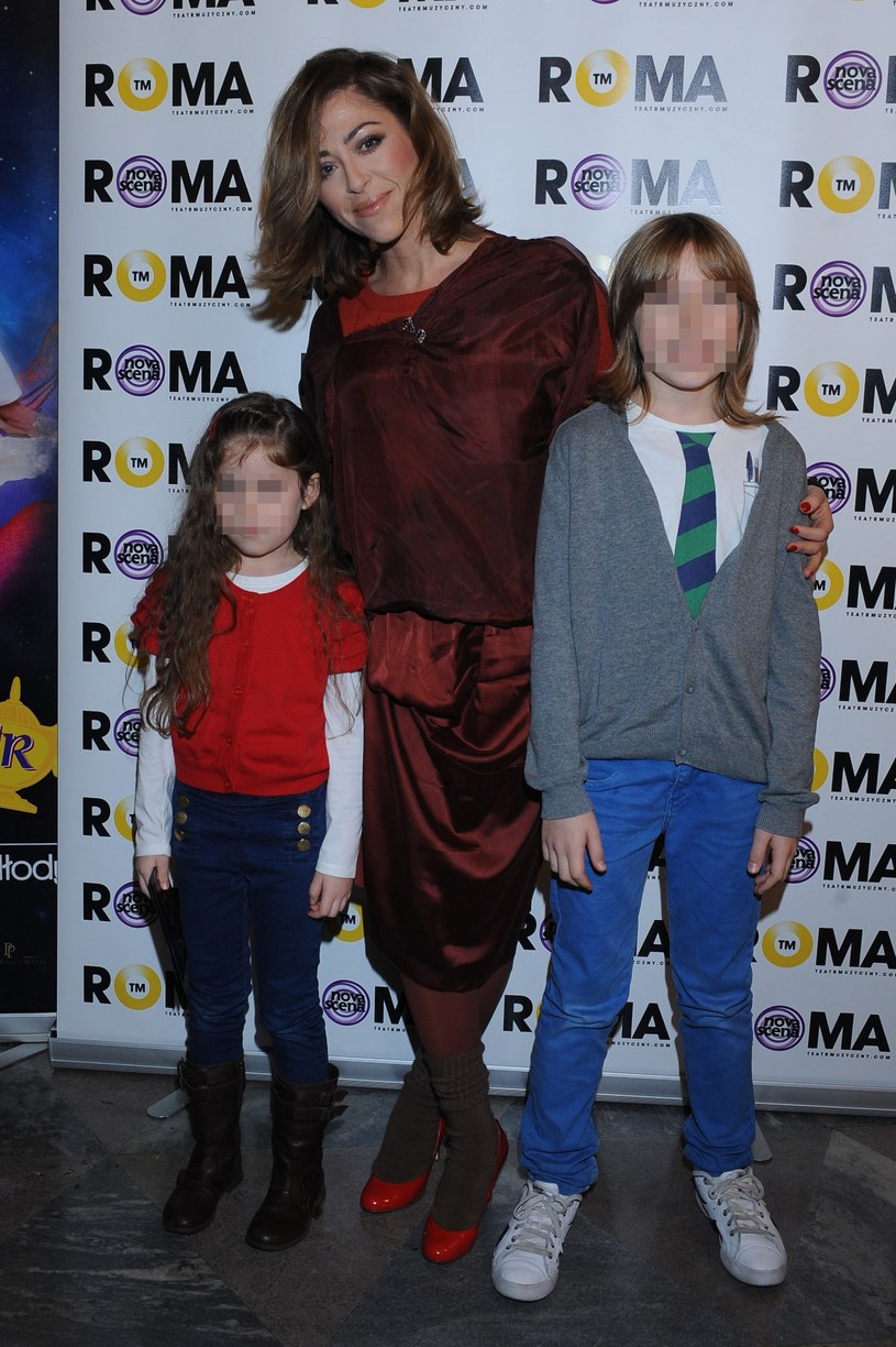 Natalia Kukulska z córką Anią i synem Jasiem /Andras Szilagyi /MWMedia