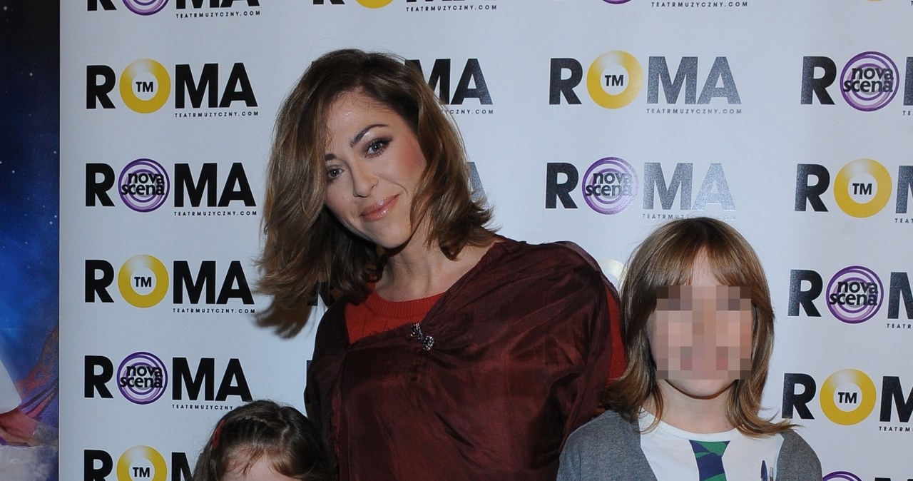 Natalia Kukulska z córką Anią i synem Jasiem /Andras Szilagyi /MWMedia