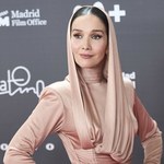 Natalia Oreiro zwiedza Londyn w oryginalnej stylizacji. Jak nastolatka