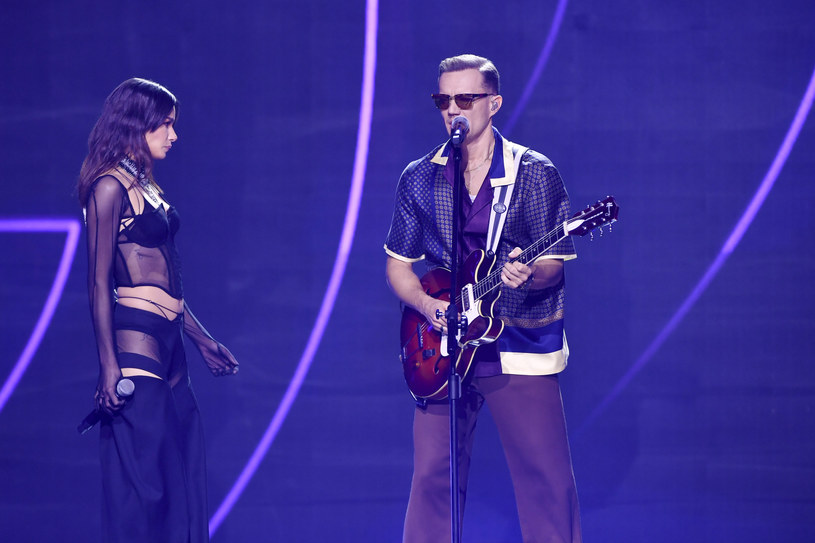 Natalia Szroeder i Mrozu na scenie /Piętka Mieszko /AKPA