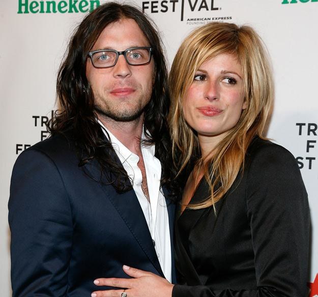 Nathan Followill z żoną Jessie - fot. Andy Kropa /Getty Images/Flash Press Media