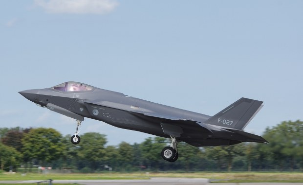 NATO odpowiada Rosji. F-35 w ochronie transportów na Ukrainę