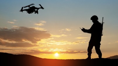 NATO testuje drony z AI na Łotwie. Nowy etap ćwiczeń wojskowych