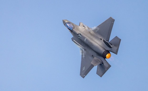 Natowskie samoloty przechwyciły maszynę Rosjan