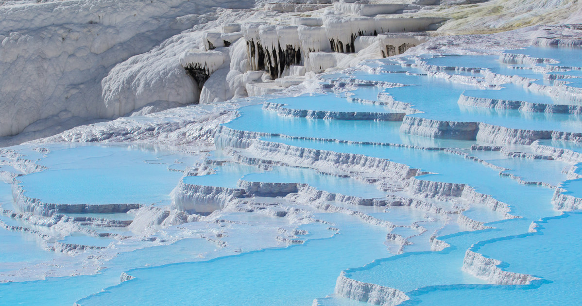 Naturalne baseny w Pamukkale znajdują się na liscie światowego dziedzictwa przyrodniczego UNESCO /123RF/PICSEL