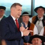 Przemysław Czarnek "Natychmiast do dymisji cały rząd". Czarnek mówi o zdradzie