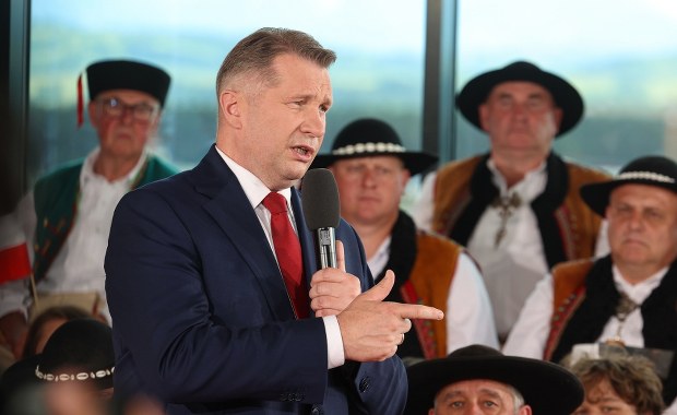 "Natychmiast do dymisji cały rząd". Czarnek mówi o zdradzie