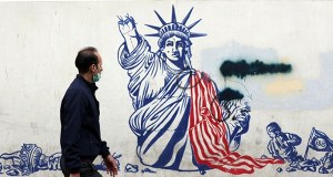 "Natychmiast opuść Iran". Pilny apel do Amerykanów