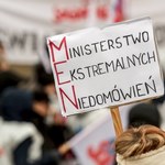 Nauczyciele okupują małopolskie kuratorium. Chcą podwyżek