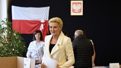 Nauczyciele z liceum pierwszej damy: Czujemy wstyd i upokorzenie