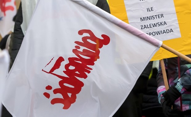 Nauczyciele z "Solidarności" w Poznaniu wezwani na dywanik