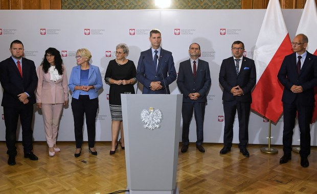 Nauczycielka podczas konferencji MEN: „Po chorobach są różne powikłania i czasem następuje śmierć”