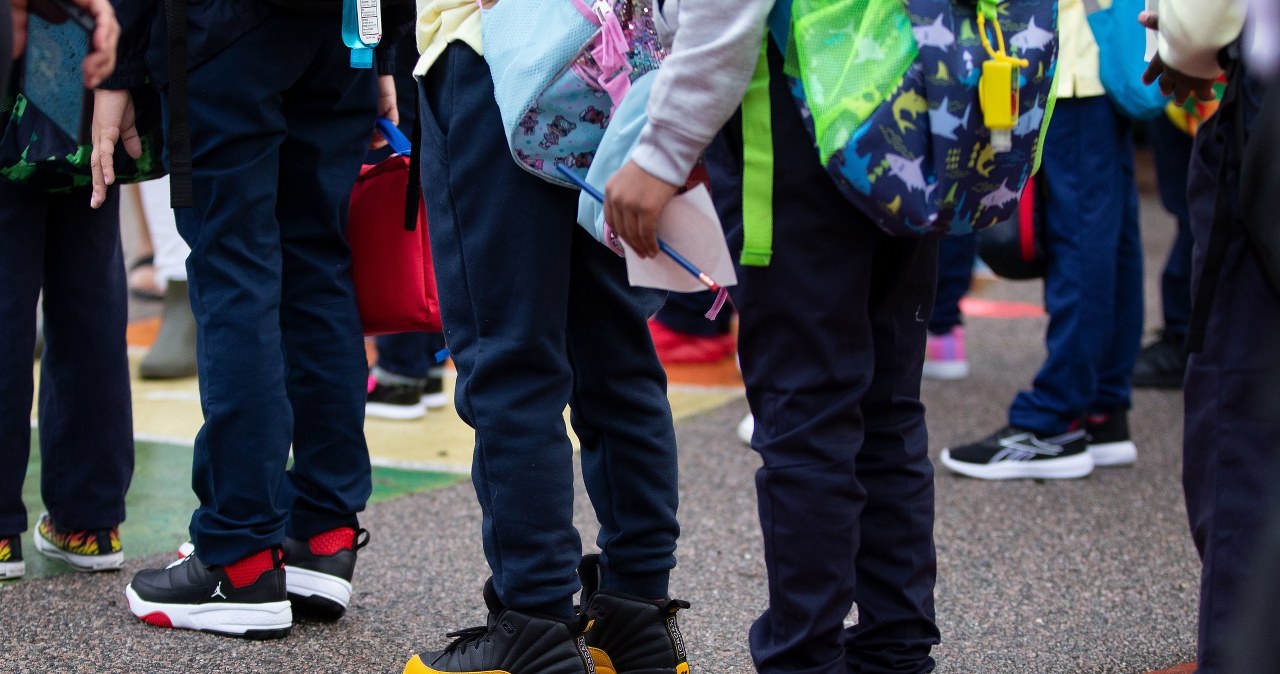 Nauka zdalna bez względu na szczepienie. Czarnek: Nie pozwalam na dzielenie uczniów