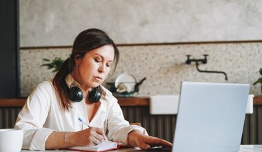 Naukowcy alarmują. Już 30 minut bez ruchu może szkodzić zdrowiu