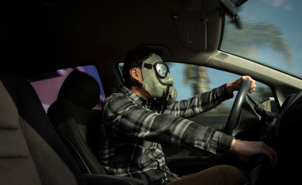 Naukowcy alarmują: Trujemy się we własnych samochodach