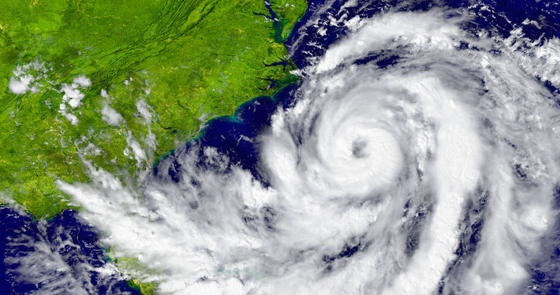 Naukowcy będą lepiej rozumieli naturę huraganów /123RF/PICSEL