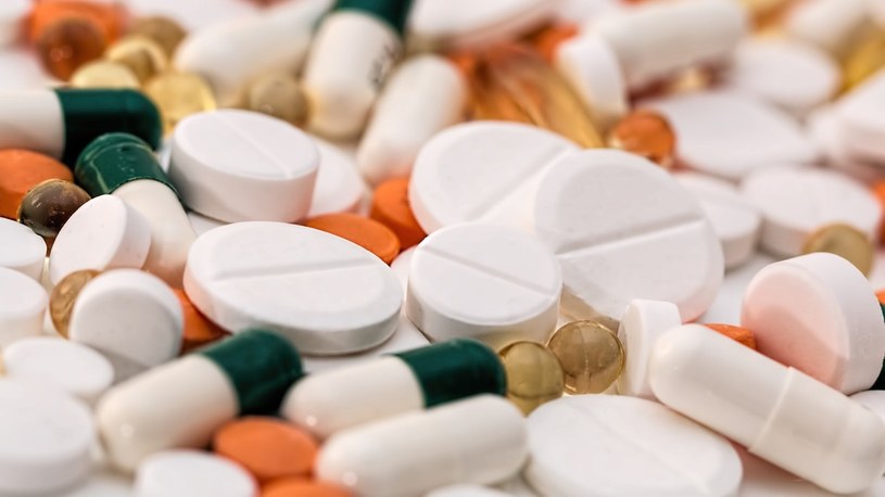 Naukowcy: Leki przeciwzapalne szkodzą, jeśli są podawane o złej porze /Geekweek