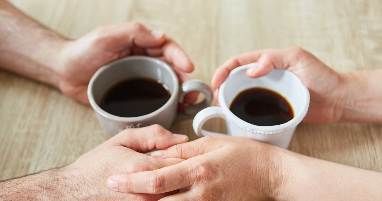 Naukowcy nie ustalili jeszcze, które składniki kawy wpływają pozytywnie na pracę mózgu. Konieczne są dalsze badania /123RF/PICSEL