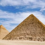 Naukowcy odkryli tajemnicze anomalie w piramidzie z Gizy. Czym są?