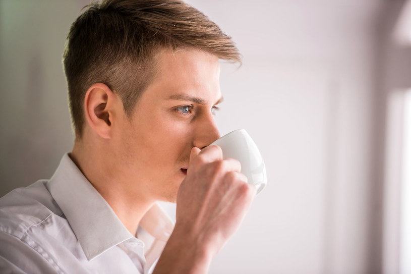 Naukowcy potwierdzają, że picie kawy ma poztywne efekty zdrowotne /123RF/PICSEL