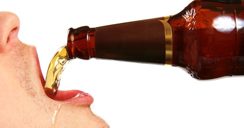 Naukowcy szykują się do stworzenia innowacyjnego leku na alkoholizm /123RF/PICSEL