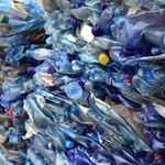 Naukowcy zamieniają CO2 w plastik. Przełomowy sposób na walkę z zanieczyszczeniami
