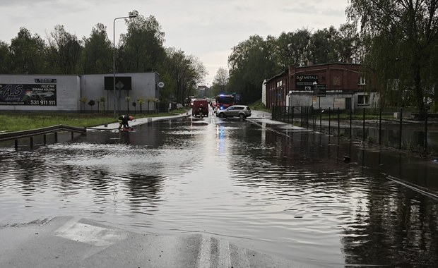 Nawałnice nad Polską: Są zalania i podtopienia. Alerty RCB i IMGW