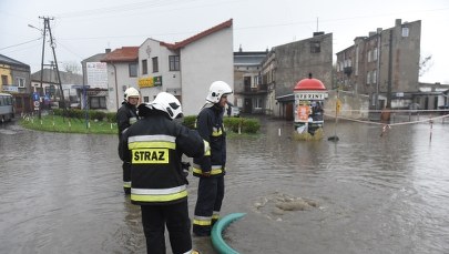 Nawałnice nad wschodnią i południową Polską. Podtopione piwnice, setki gospodarstw bez prądu