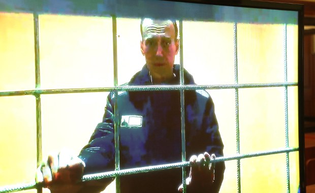 Nawalny cierpi na "nieznaną chorobę". Jego prawnik: To bardzo dziwna sytuacja 